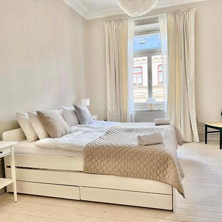 Laegenhet Med Fantastiskt Laege Apartment Stockholm Ngoại thất bức ảnh