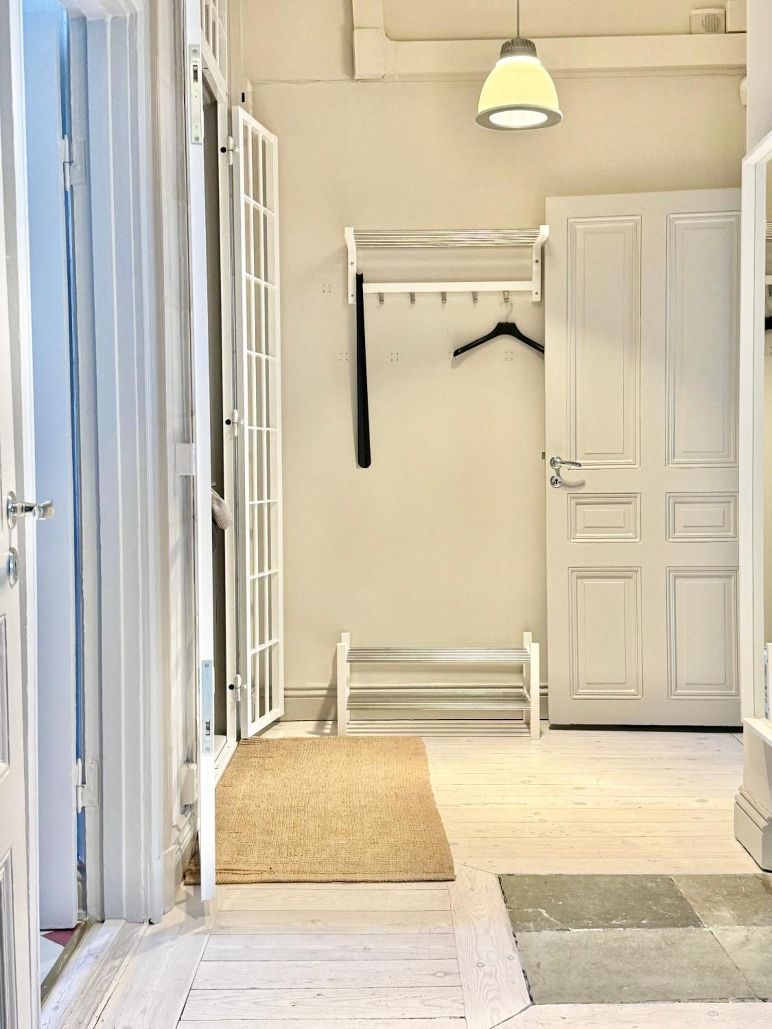 Laegenhet Med Fantastiskt Laege Apartment Stockholm Ngoại thất bức ảnh